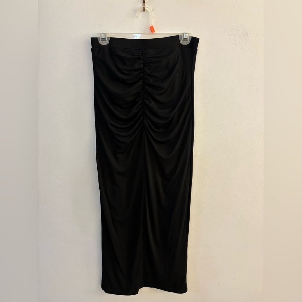 Princess Polly, Black Ruched 3/4 Length Skirt with Slit at back, Lined, Size 8